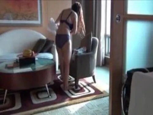 Bokep Indo Video Porno Ibu Cantik Selingkuh di Hotel